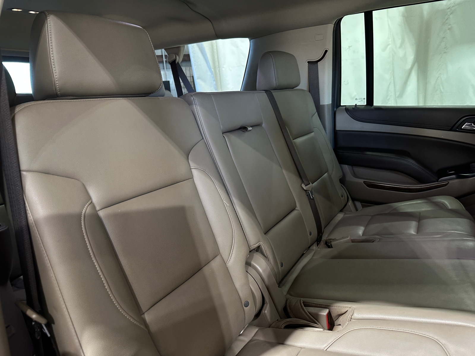 Thumbnail: 2020 Chevrolet Suburban - 6