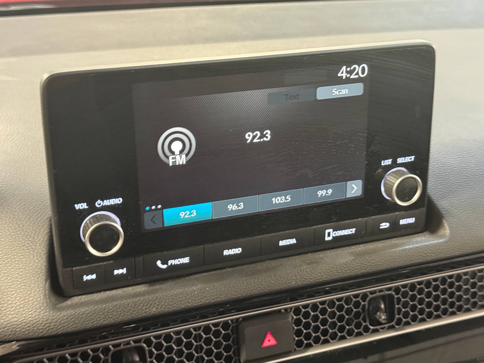 Thumbnail: 2023 Honda Civic - 4