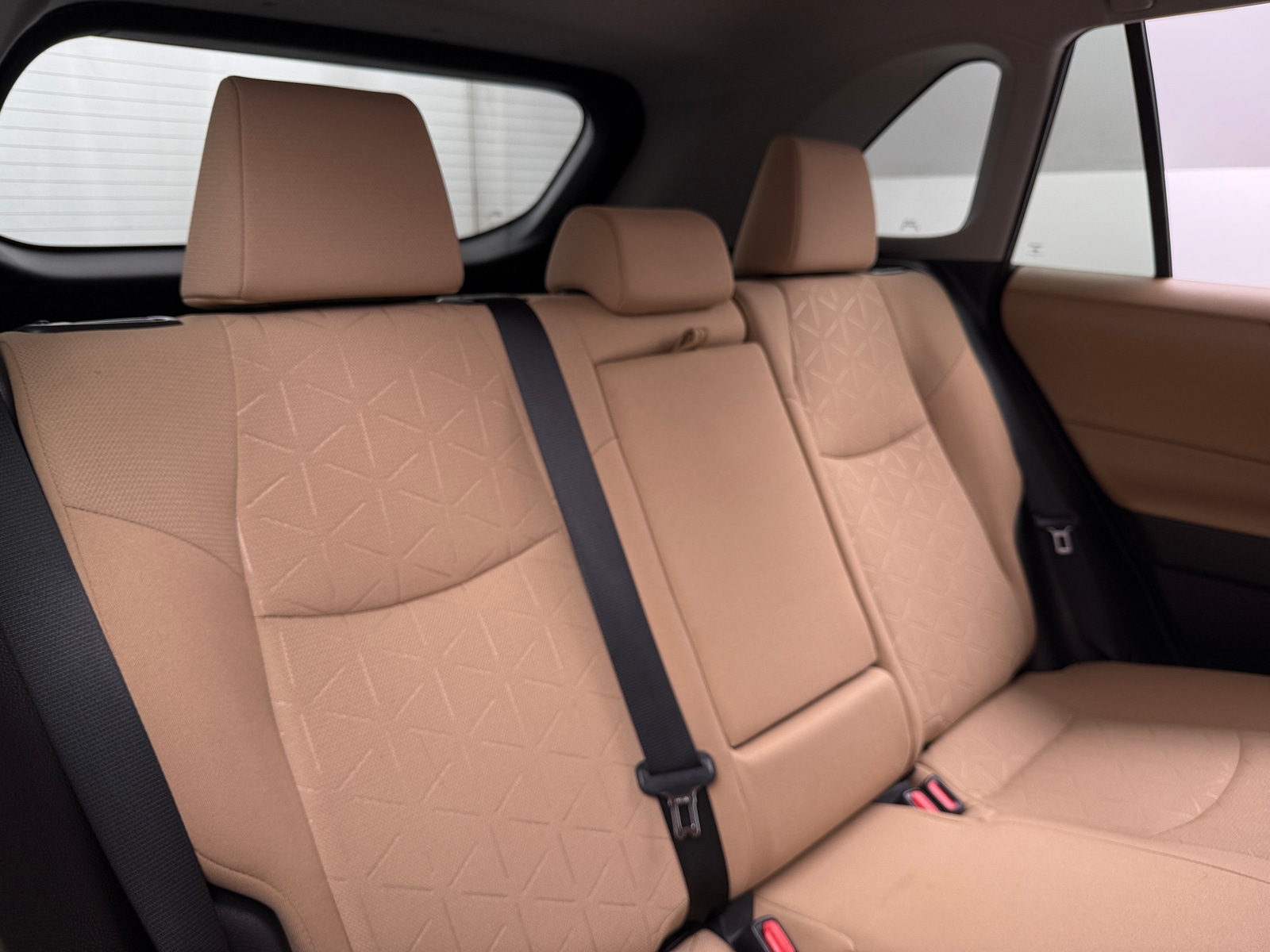 Thumbnail: 2021 Toyota RAV4 - 6