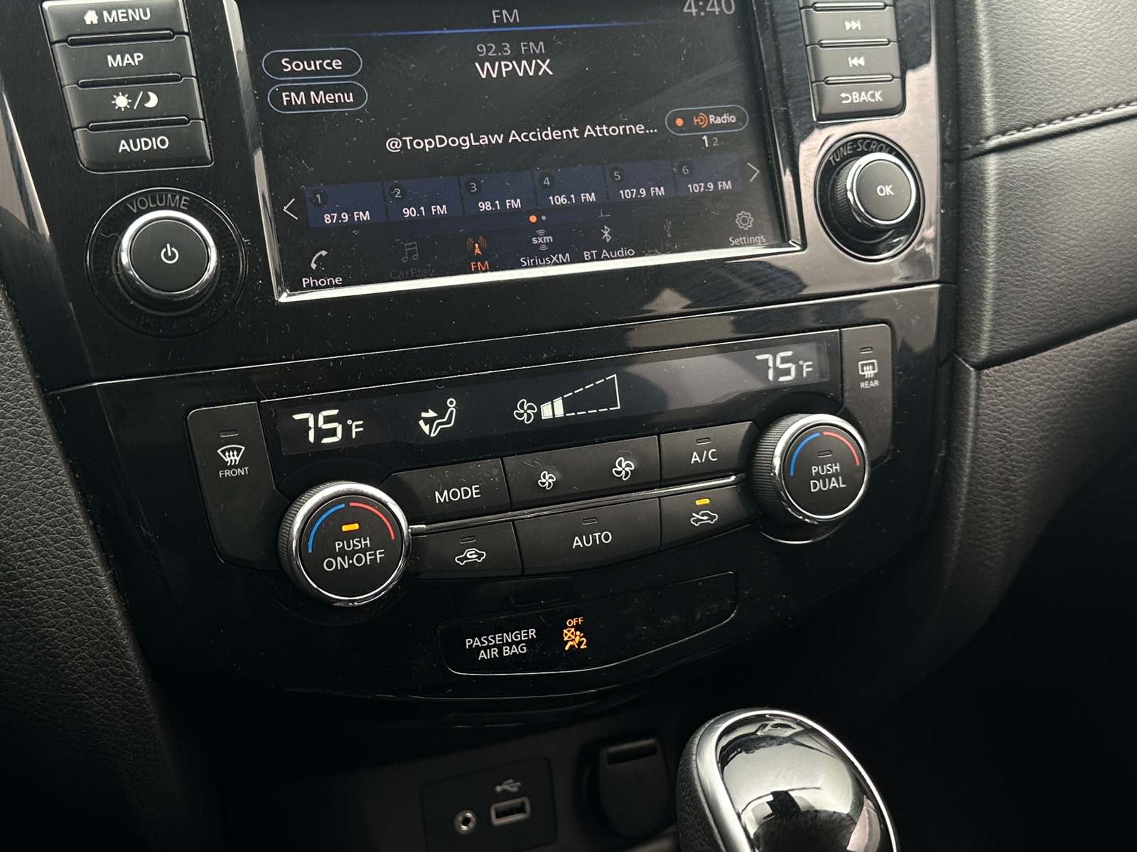 Thumbnail: 2020 Nissan Rogue - 4