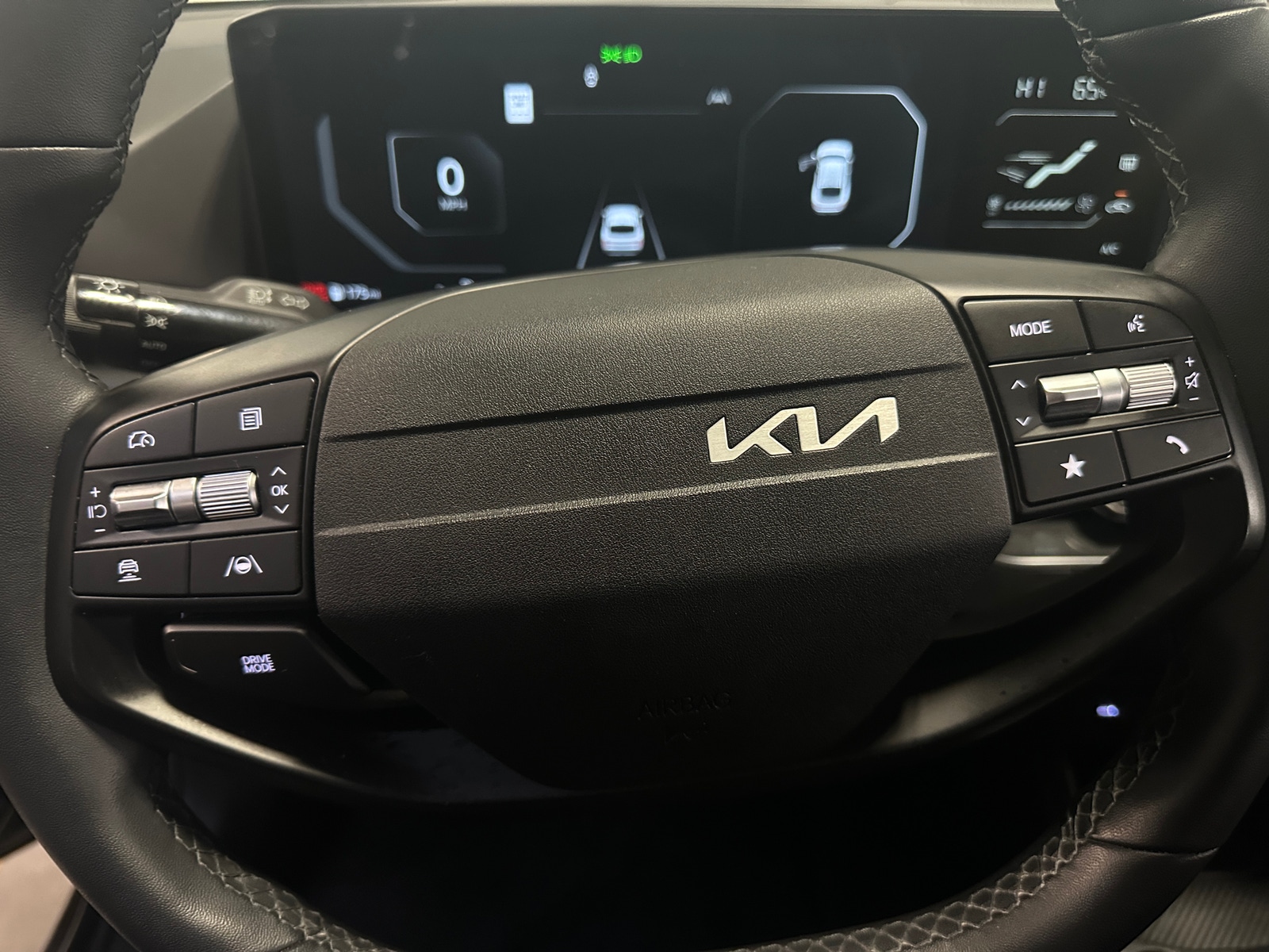 Thumbnail: 2025 Kia K4 - 5