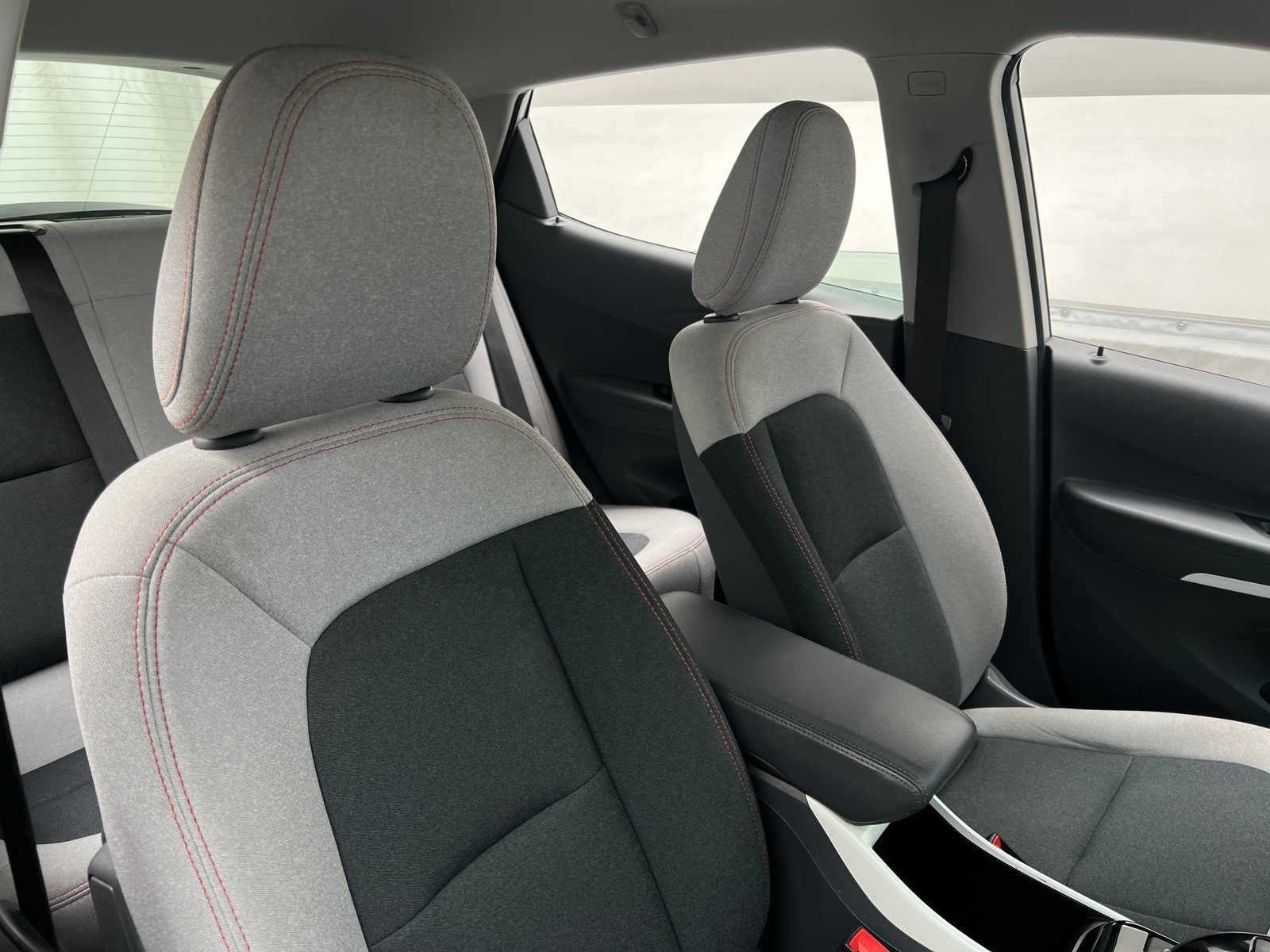 Thumbnail: 2019 Chevrolet Bolt EV - 2