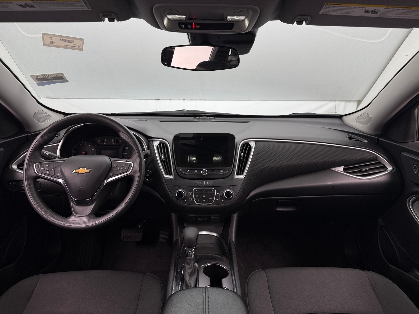 Thumbnail: 2024 Chevrolet Malibu - 3