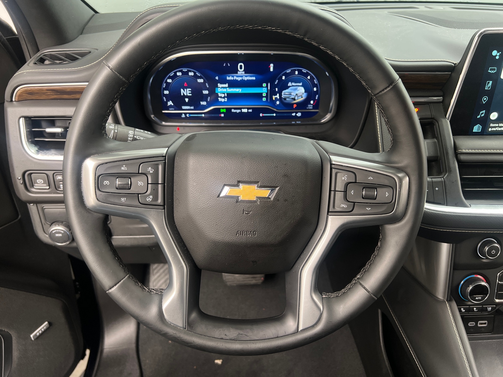 Thumbnail: 2023 Chevrolet Suburban - 4