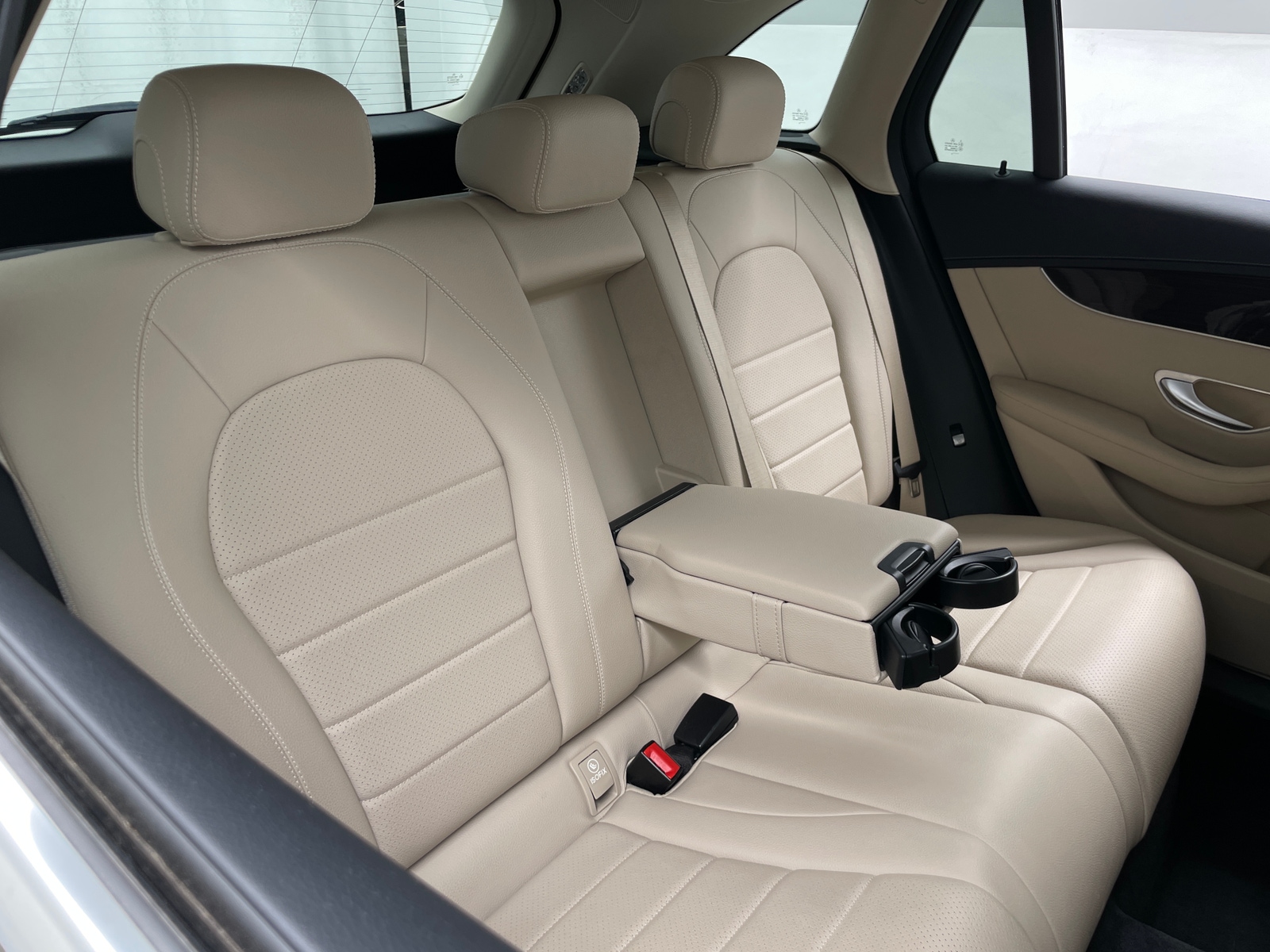 Thumbnail: 2016 Mercedes-Benz GLC - 5