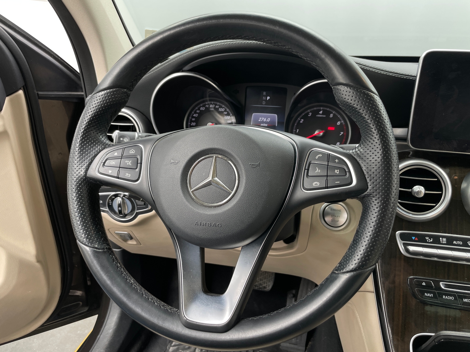 Thumbnail: 2016 Mercedes-Benz GLC - 4