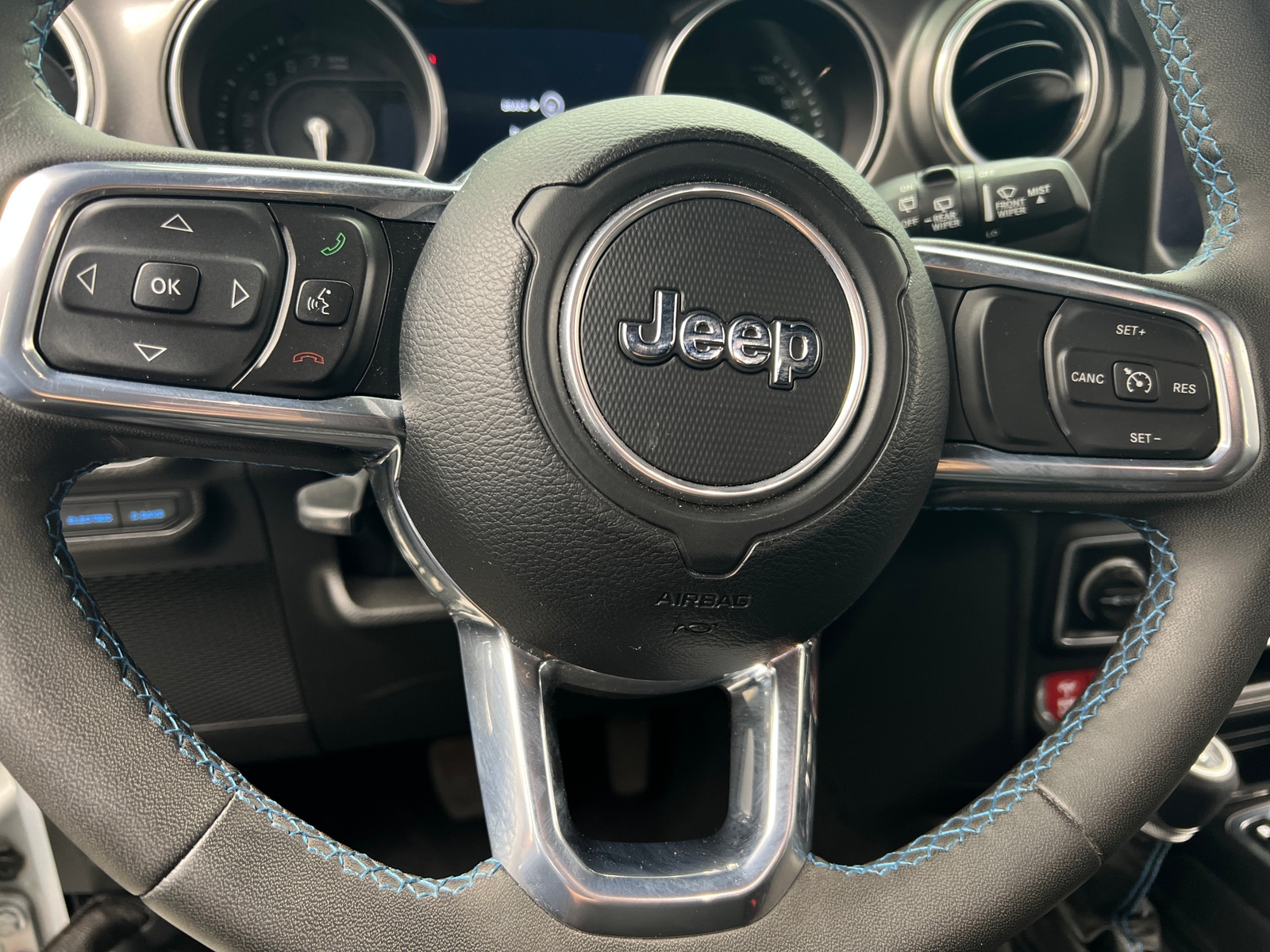 Thumbnail: 2023 Jeep Wrangler - 5