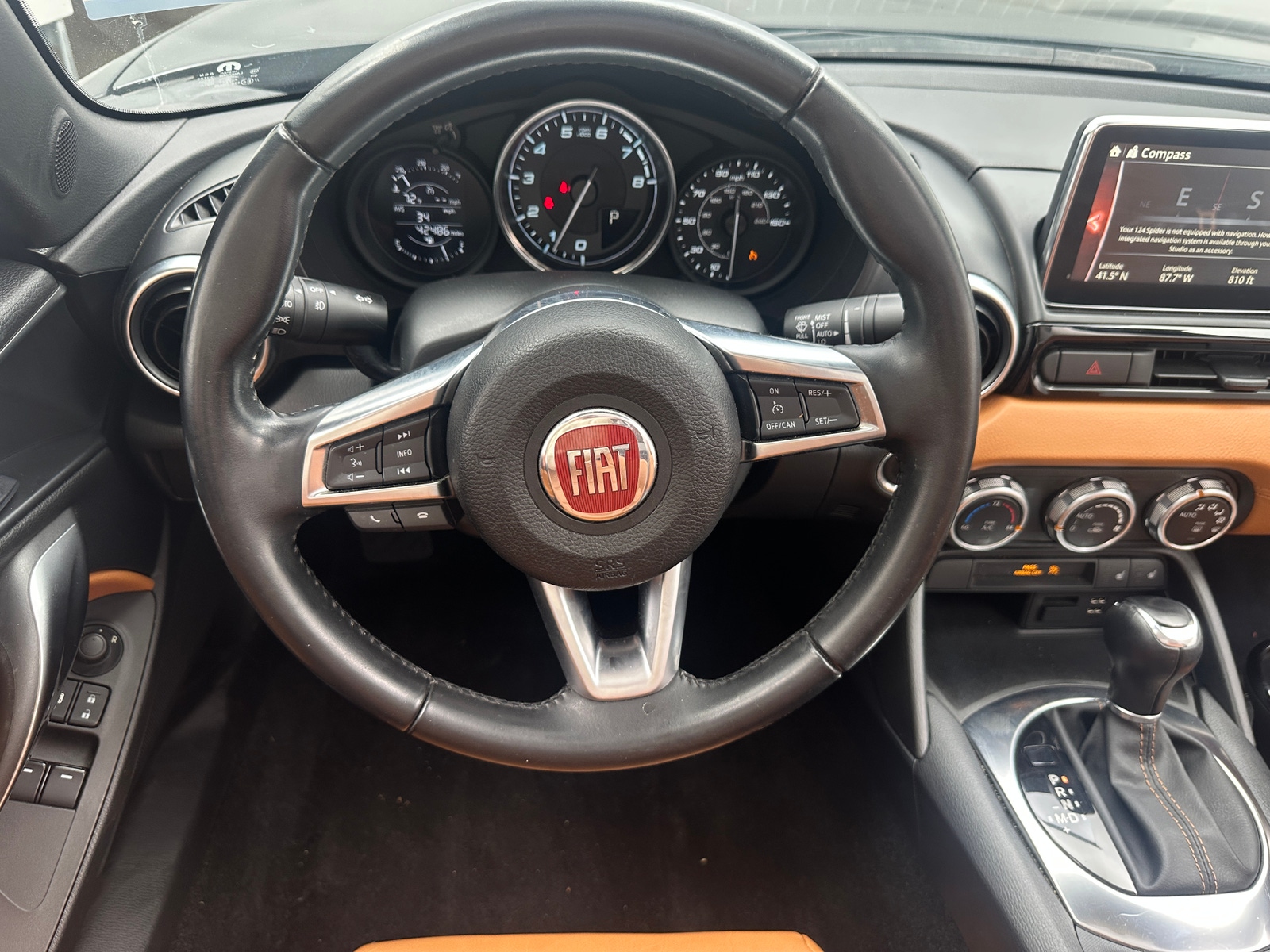 Thumbnail: 2018 Fiat 124 Spider - 4