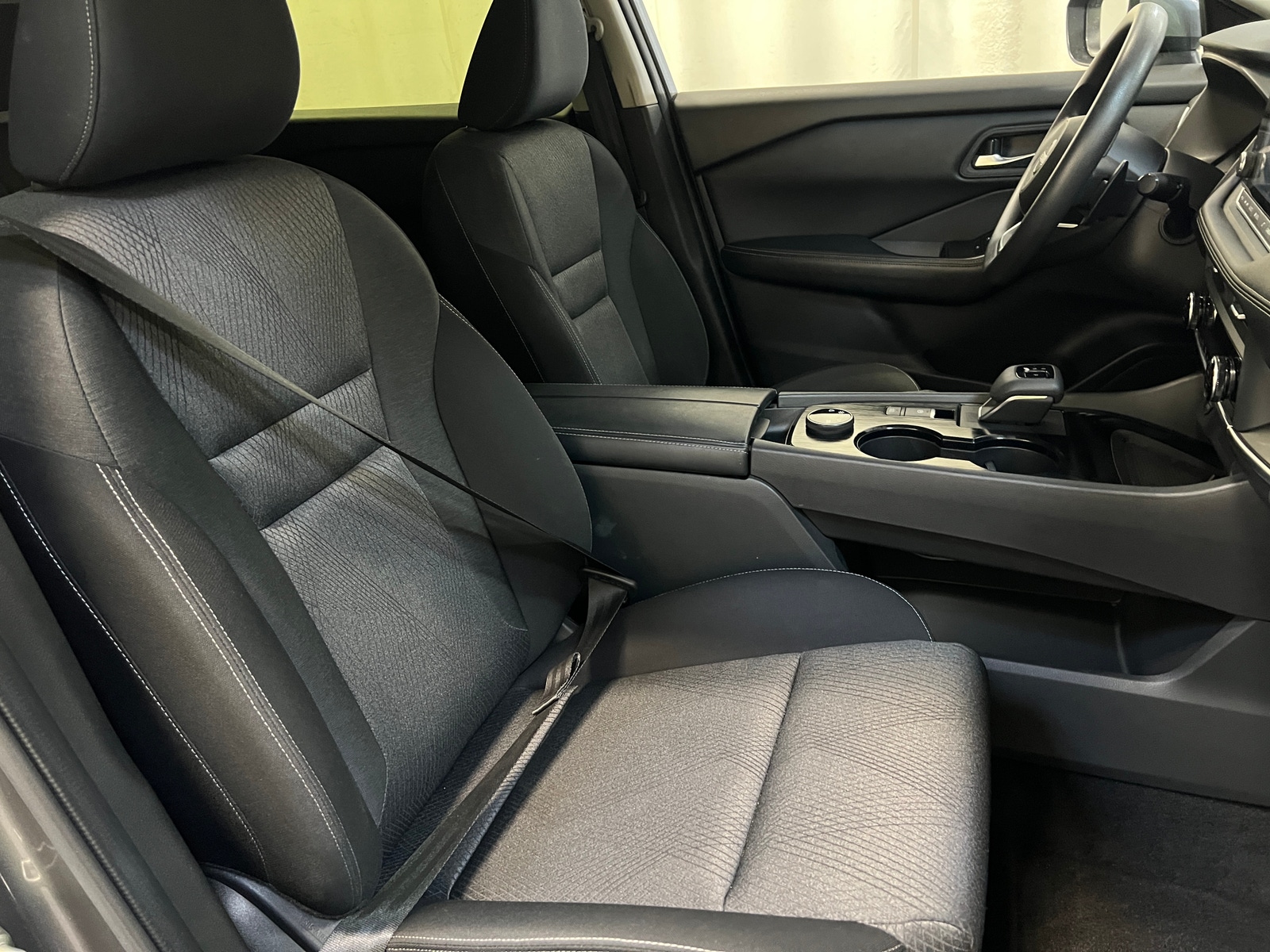 Thumbnail: 2024 Nissan Rogue - 2