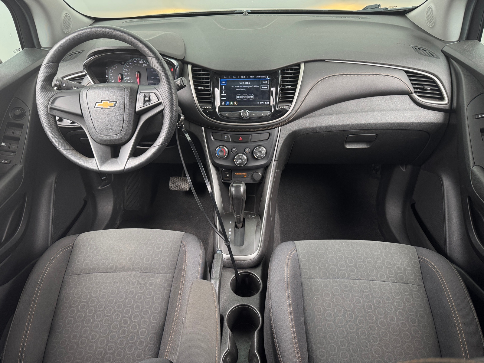 Thumbnail: 2018 Chevrolet Trax - 3