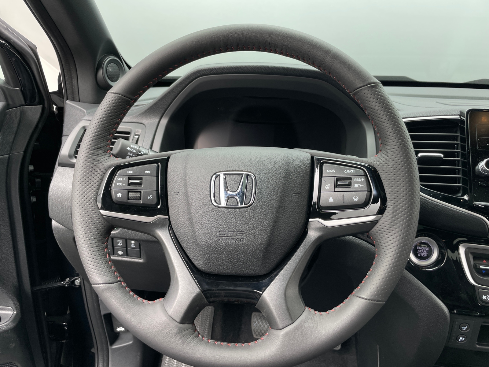 Thumbnail: 2025 Honda Ridgeline - 4