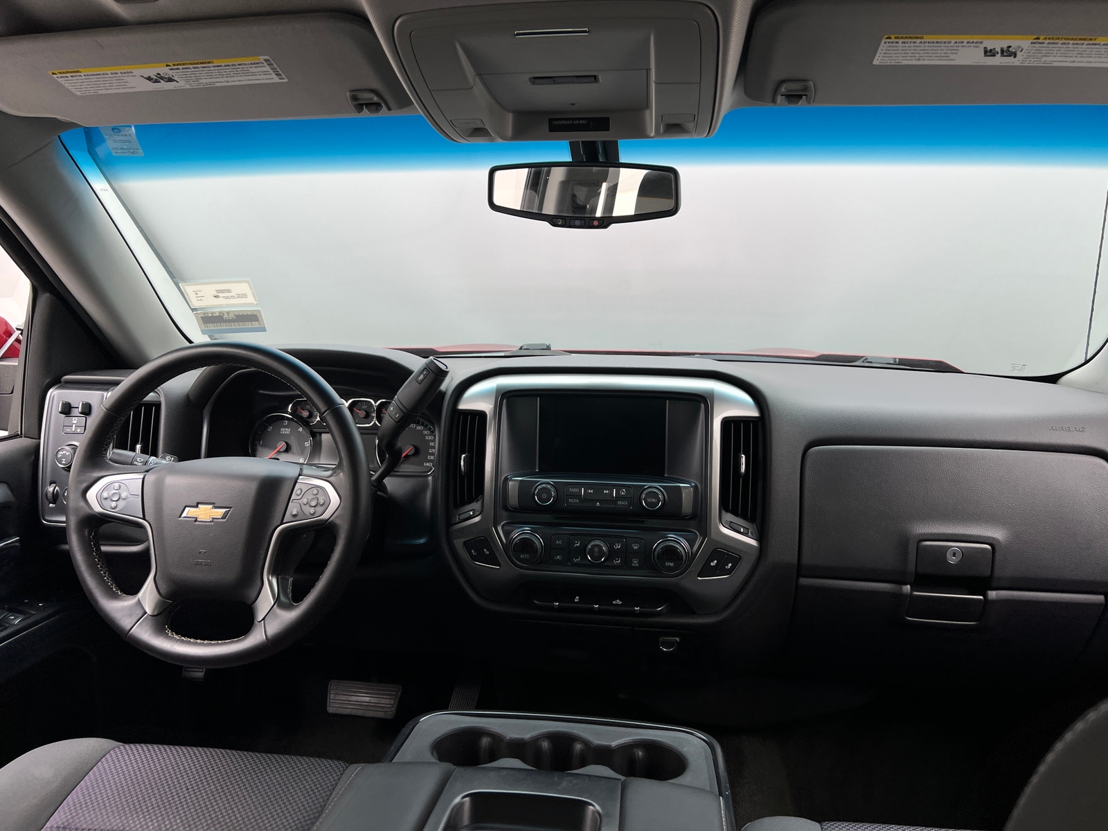 Thumbnail: 2018 Chevrolet Silverado 1500 - 3
