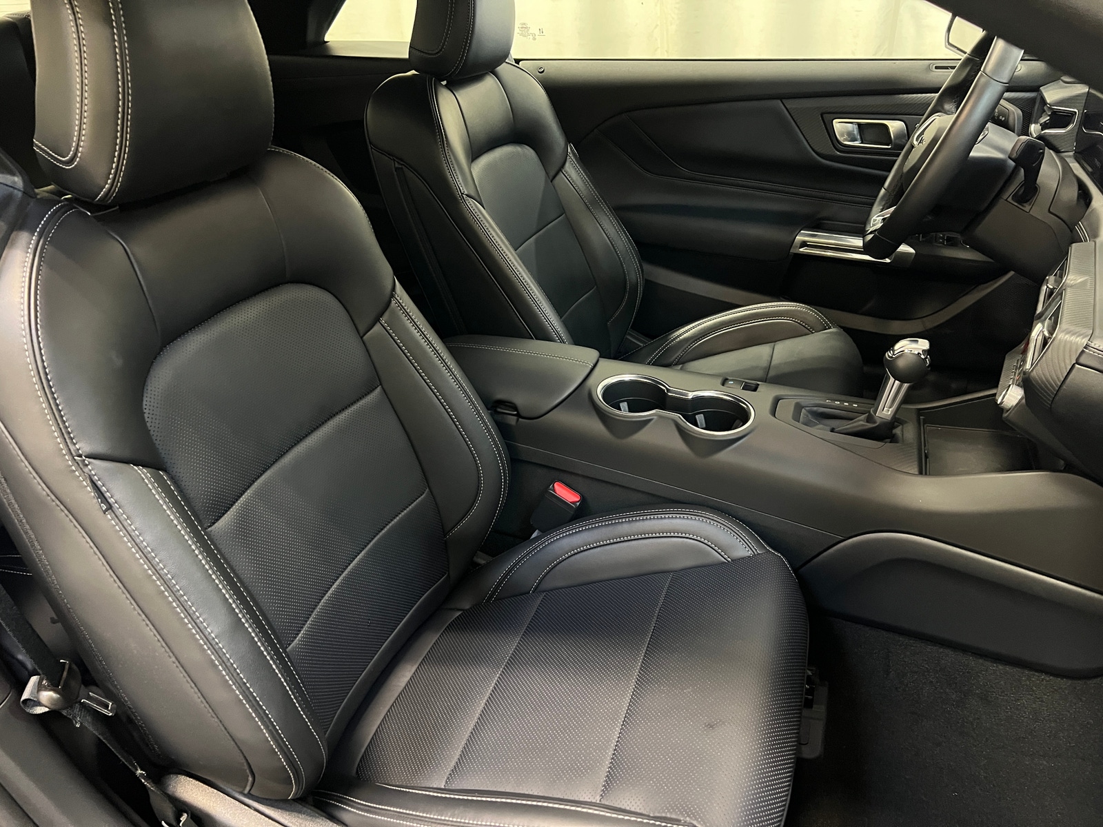 Thumbnail: 2025 Ford Mustang - 2