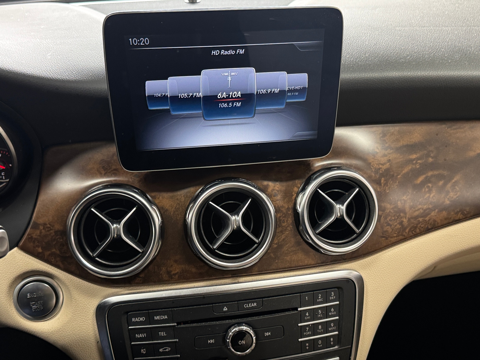 Thumbnail: 2018 Mercedes-Benz GLA - 3