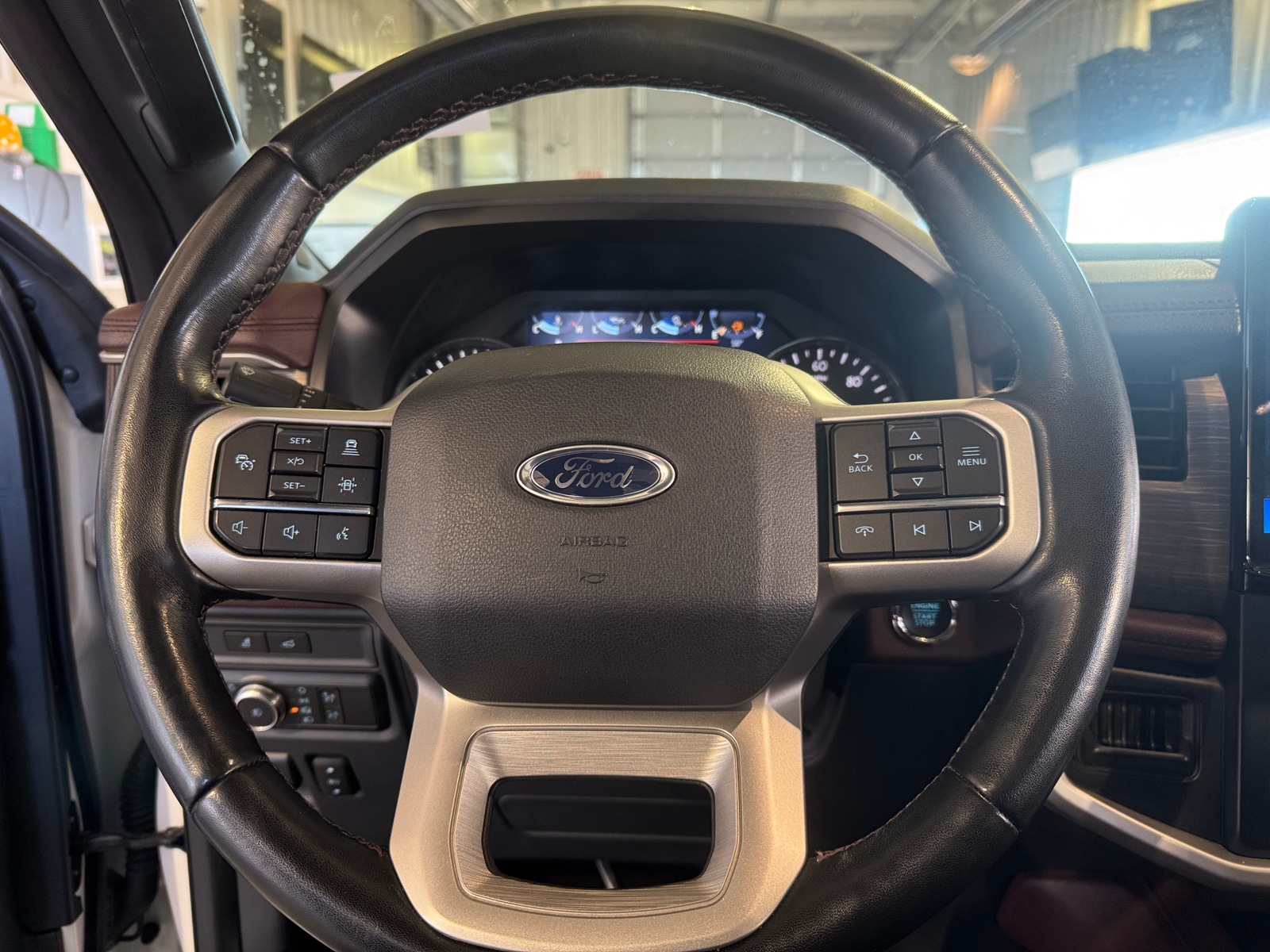 Thumbnail: 2022 Ford Expedition - 4