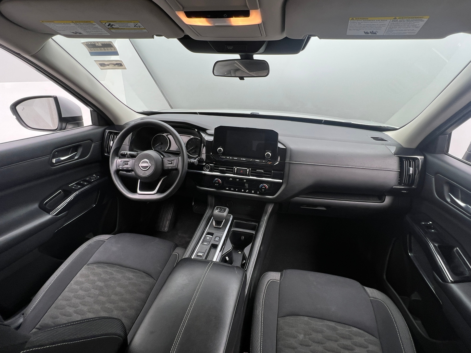 Thumbnail: 2022 Nissan Pathfinder - 3