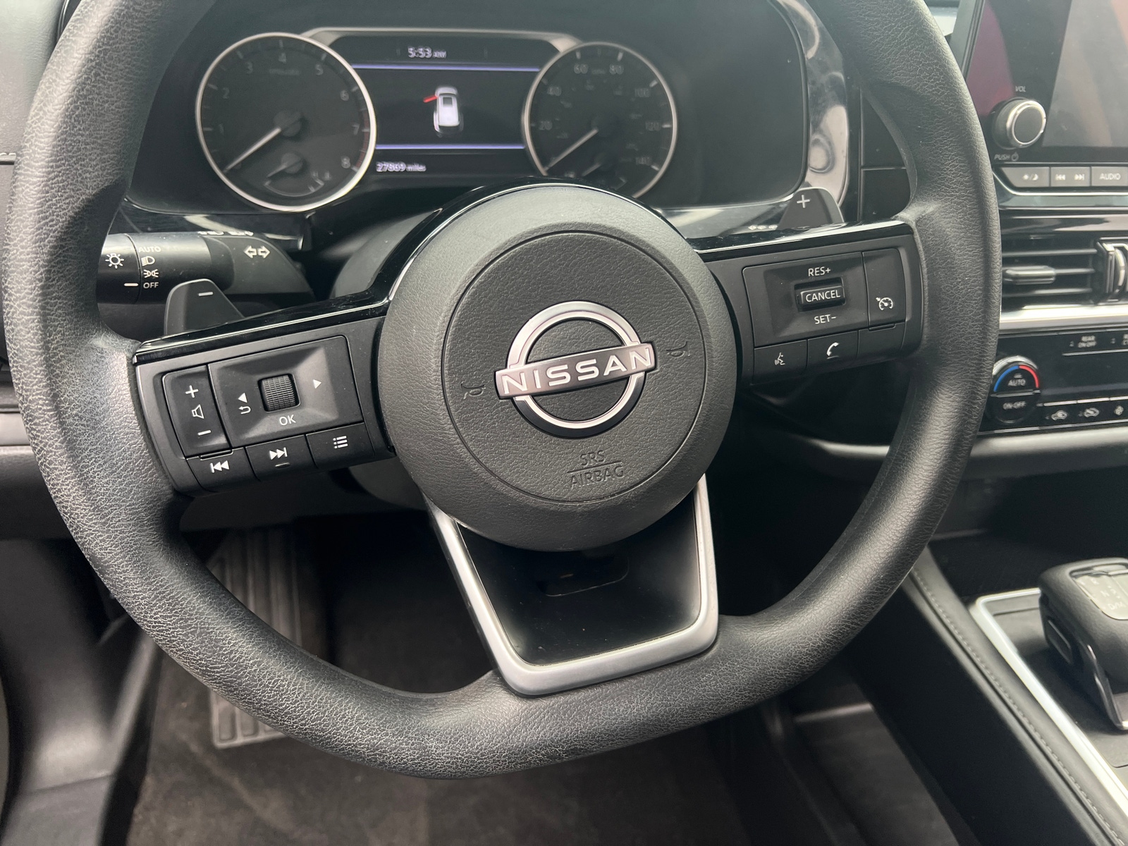 Thumbnail: 2022 Nissan Pathfinder - 5