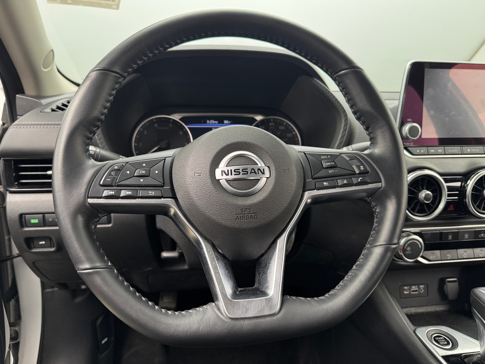 Thumbnail: 2022 Nissan Sentra - 5