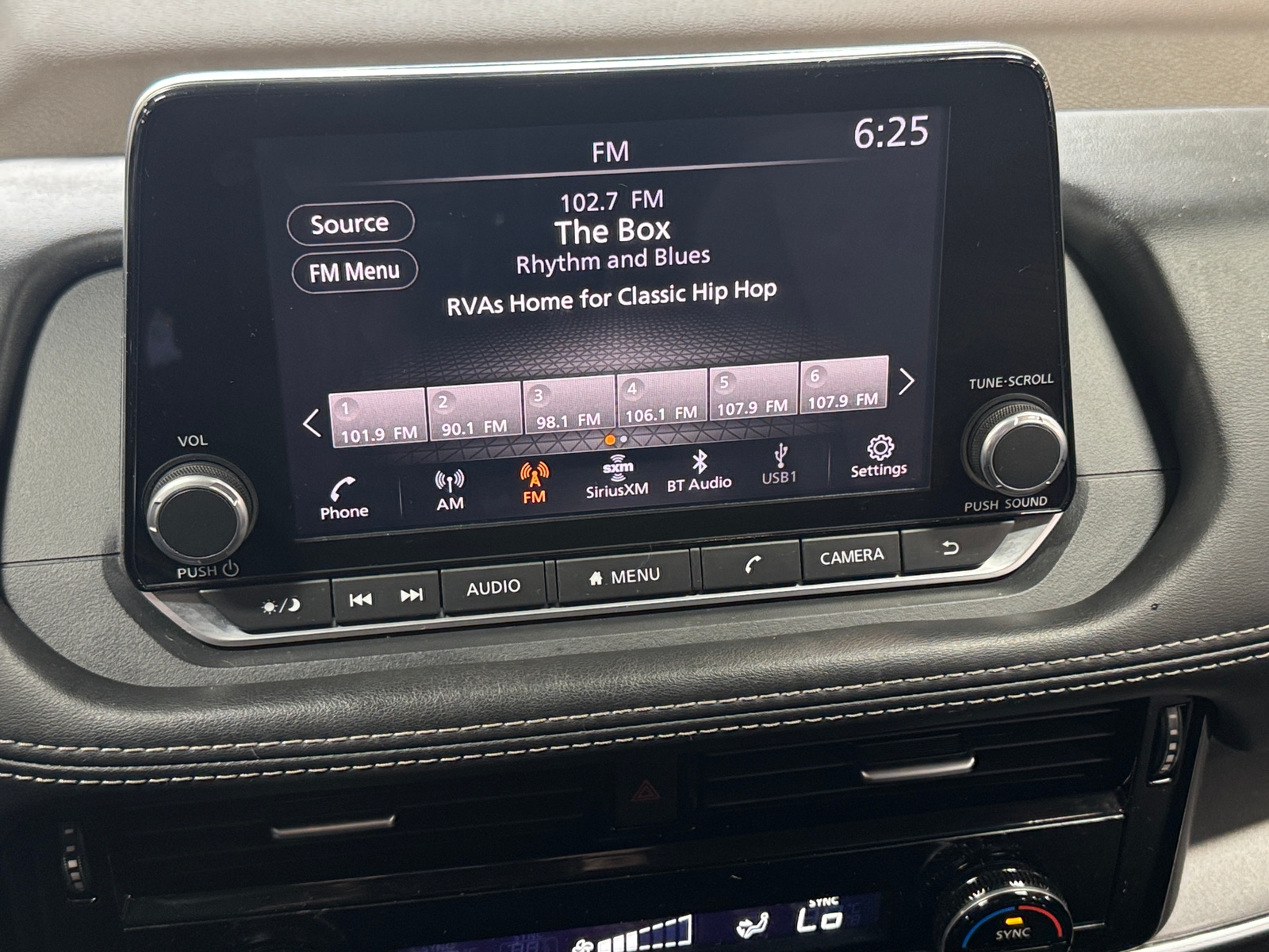 Thumbnail: 2023 Nissan Rogue - 4