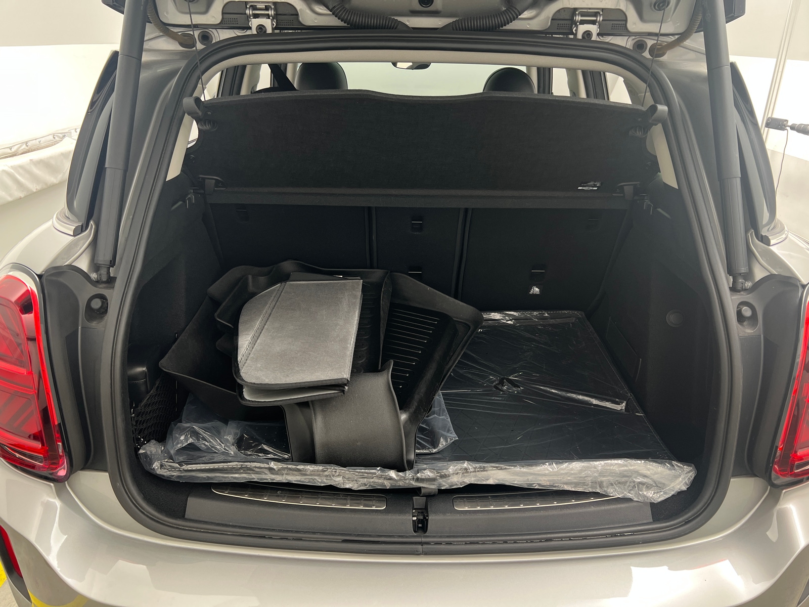 Thumbnail: 2023 MINI Cooper Countryman - 6