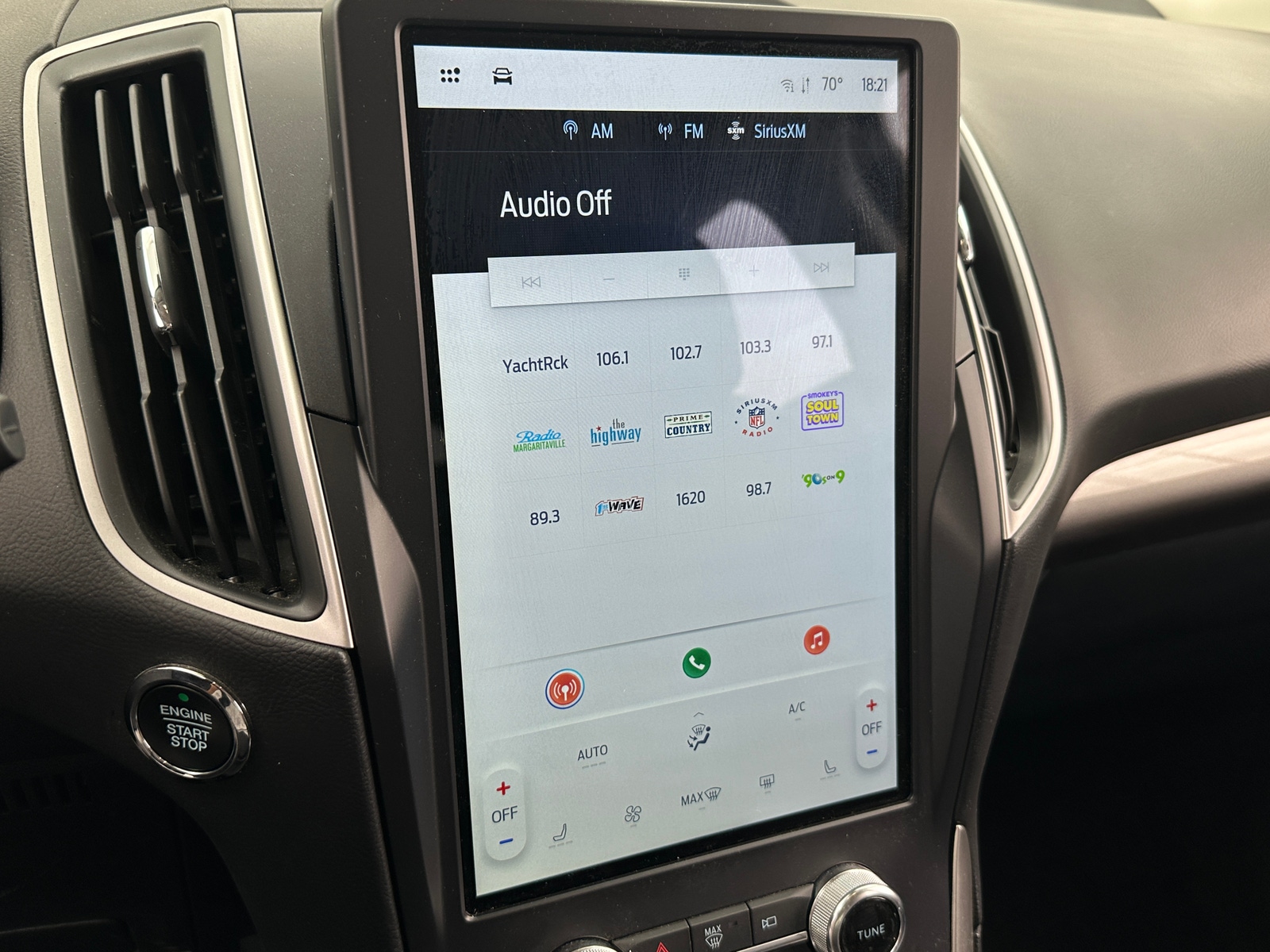 Thumbnail: 2024 Ford Edge - 3