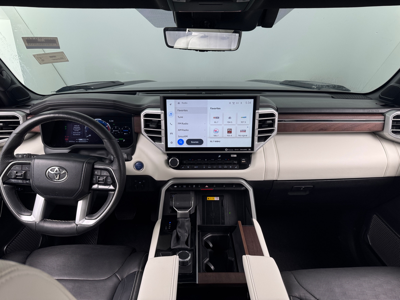 Thumbnail: 2024 Toyota Tundra - 2