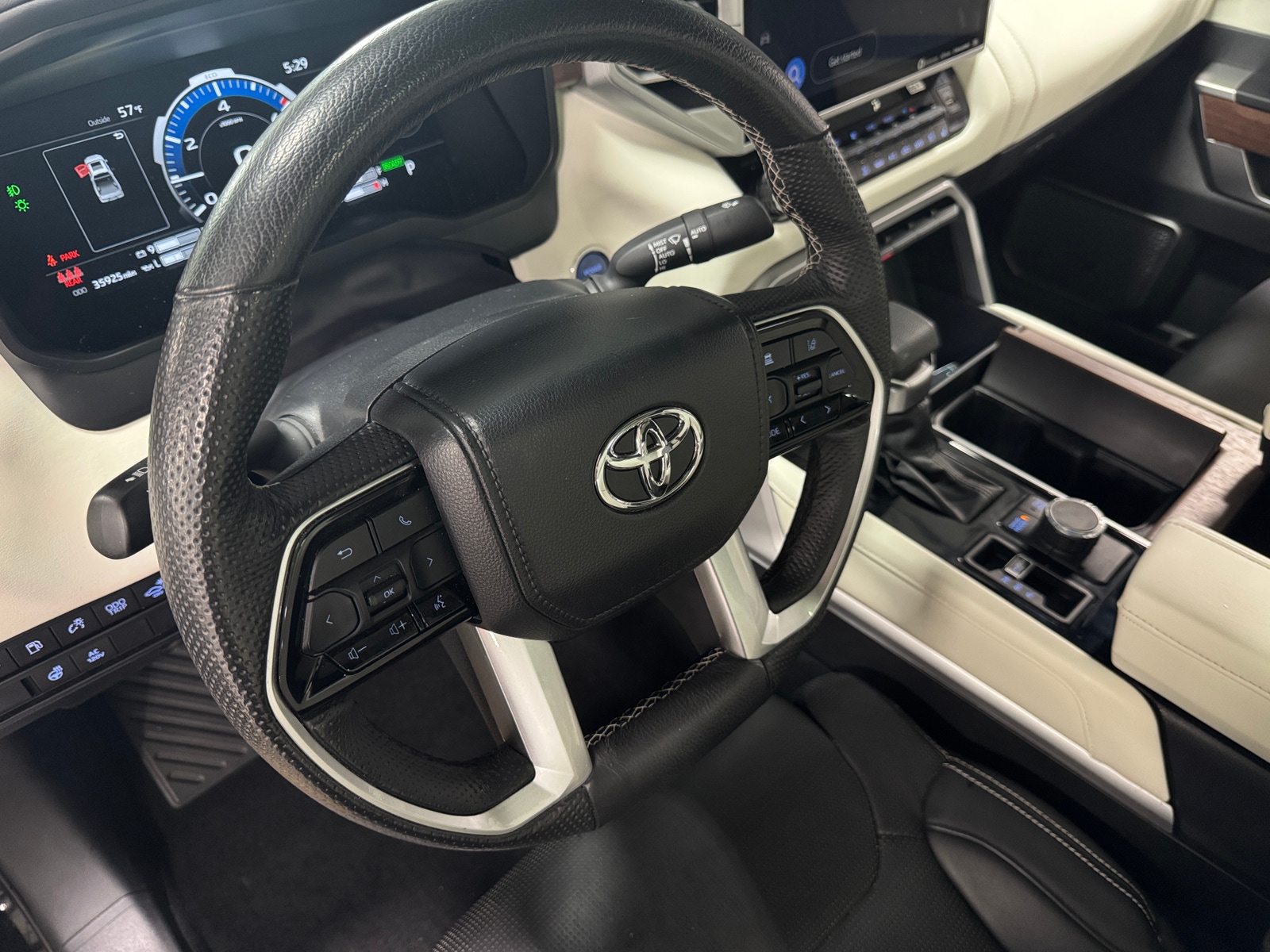 Thumbnail: 2024 Toyota Tundra - 4