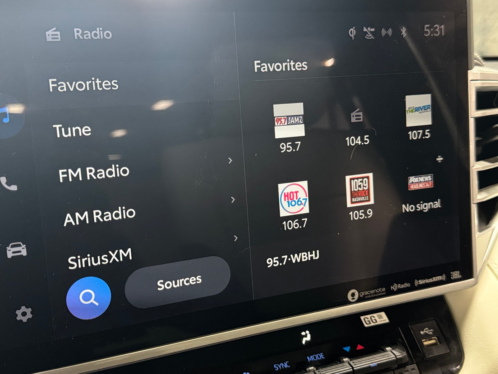 Thumbnail: 2024 Toyota Tundra - 3
