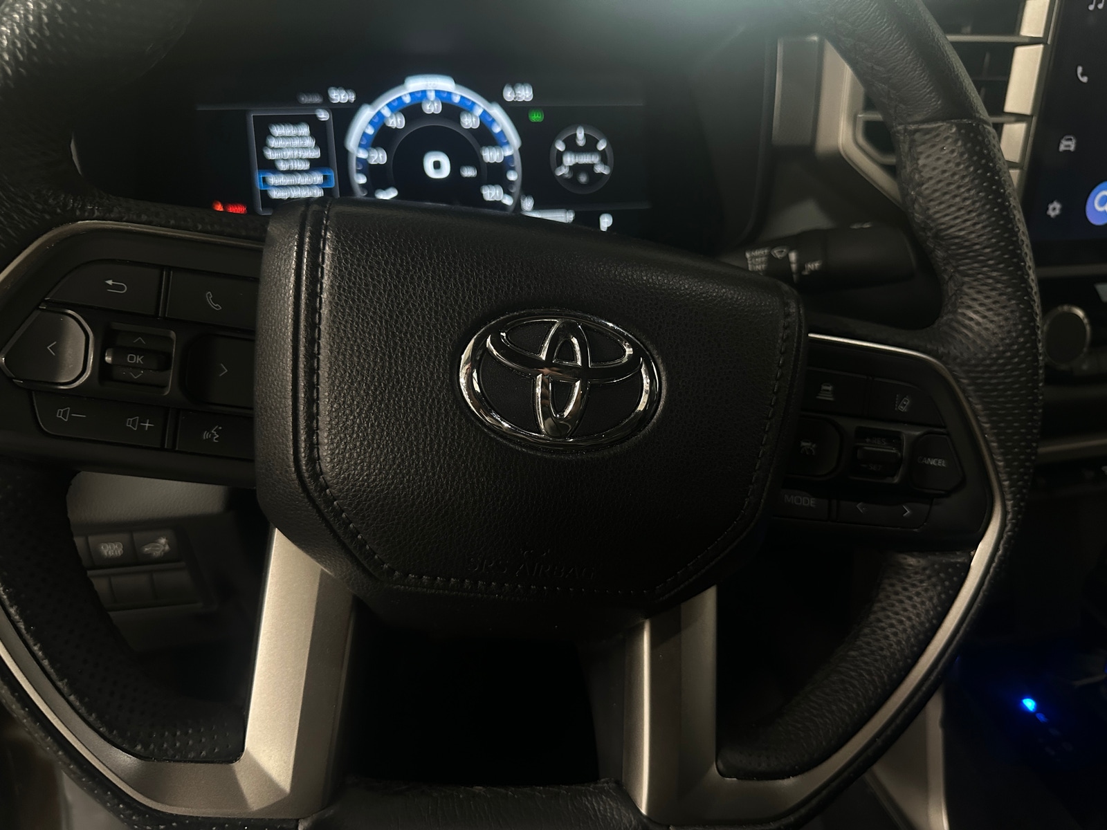 Thumbnail: 2025 Toyota Tundra - 4