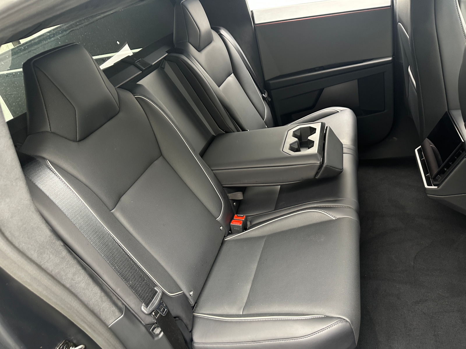 Thumbnail: 2025 Tesla Cybertruck - 5