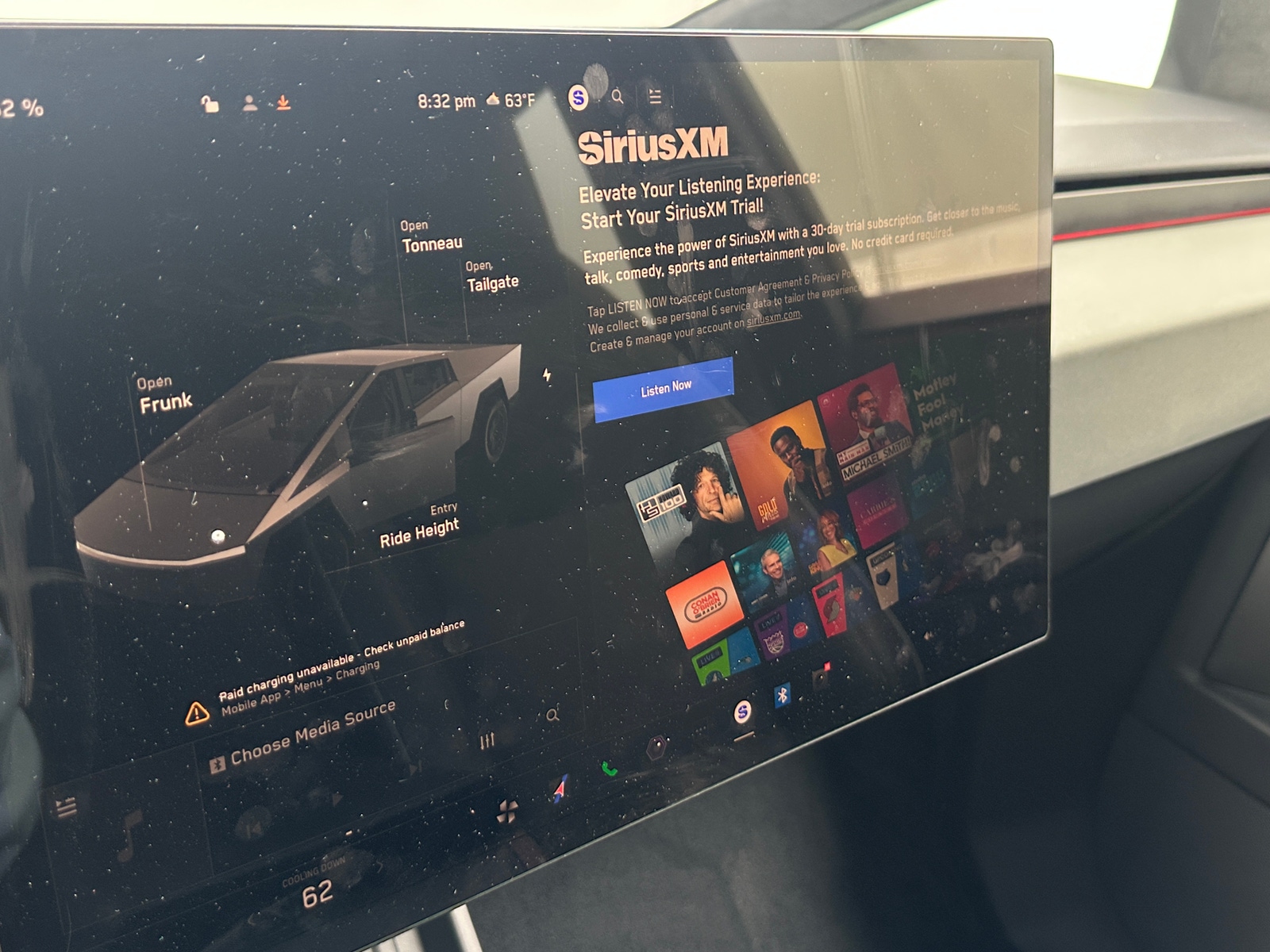 Thumbnail: 2025 Tesla Cybertruck - 3