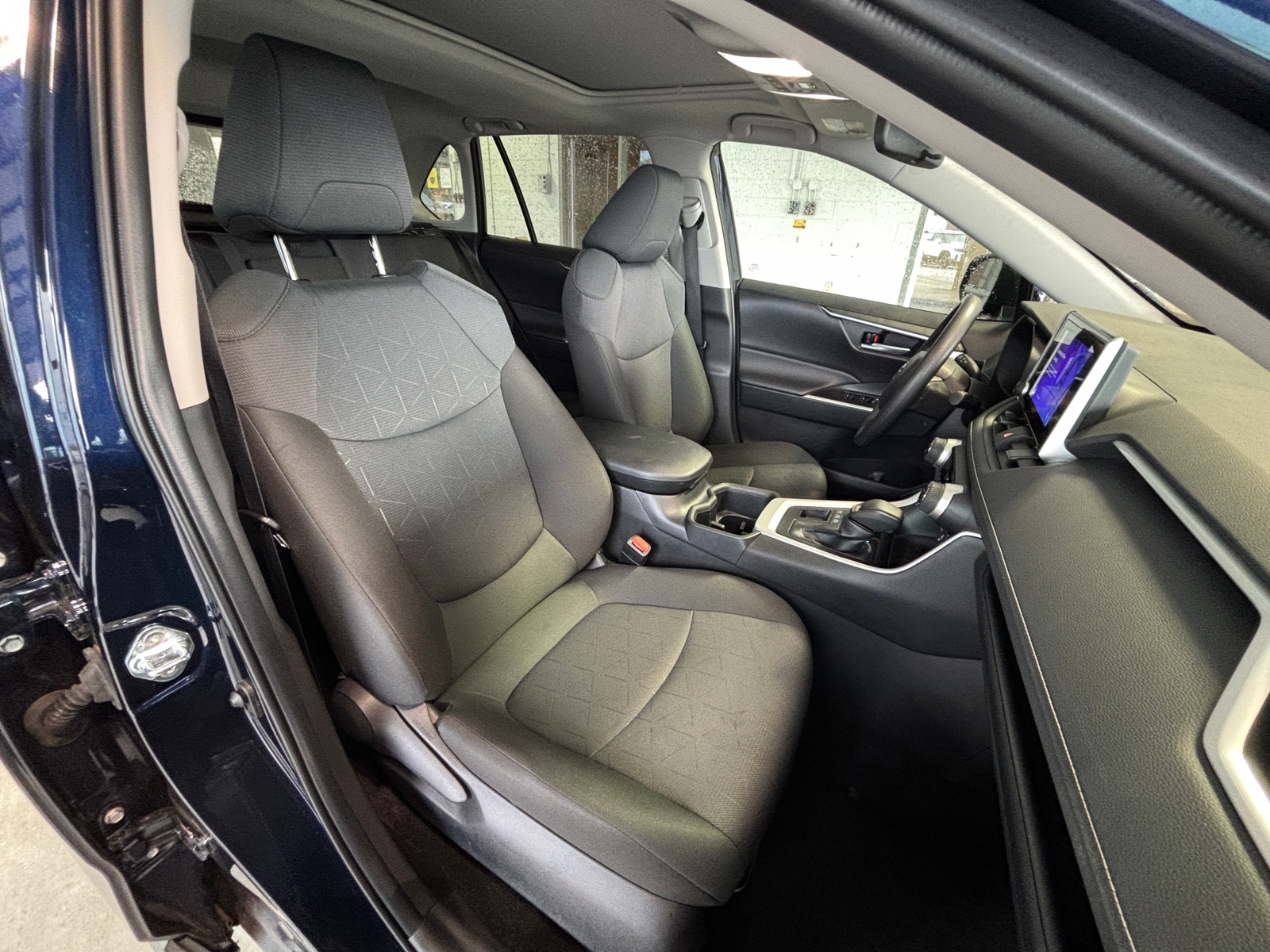 Thumbnail: 2025 Toyota RAV4 - 2