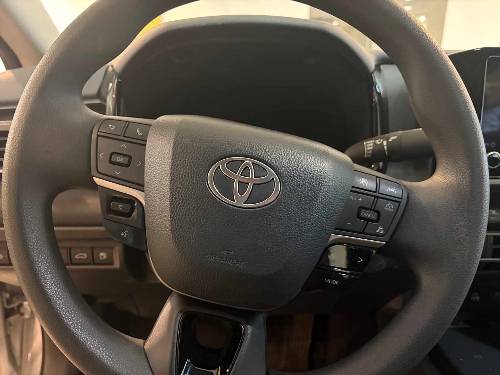 Thumbnail: 2025 Toyota Camry - 5