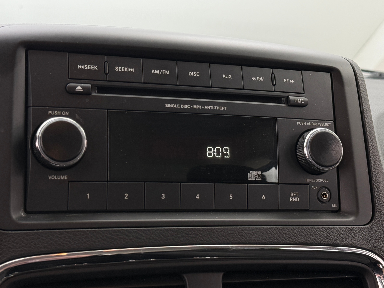 Thumbnail: 2016 Dodge Grand Caravan - 4