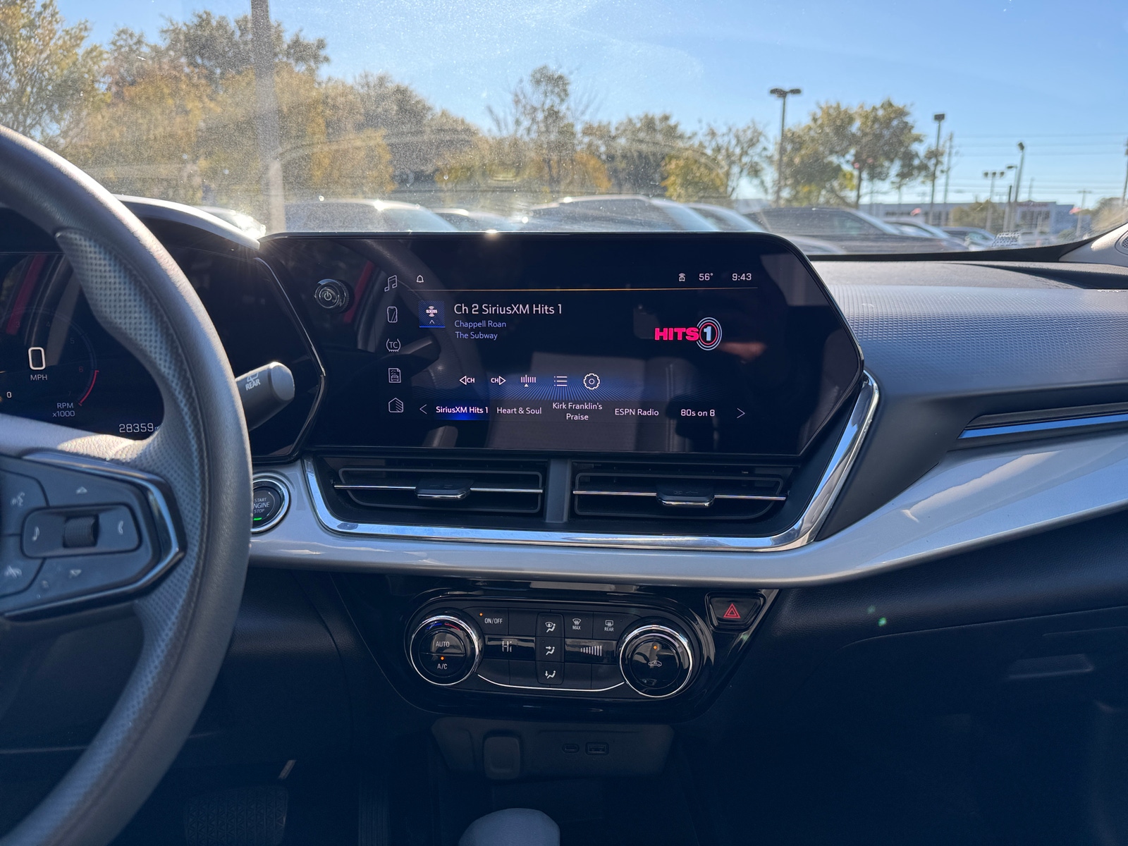 Thumbnail: 2025 Chevrolet Trax - 4