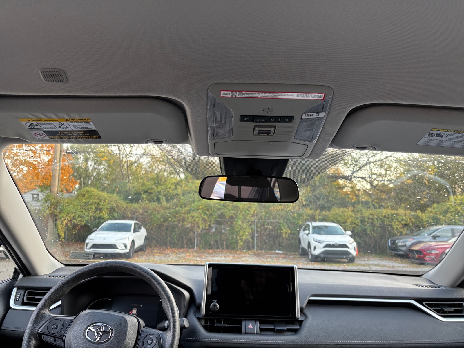 Thumbnail: 2025 Toyota RAV4 - 3