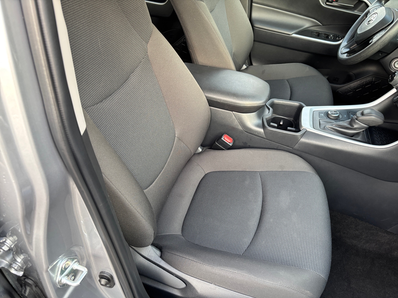 Thumbnail: 2025 Toyota RAV4 - 2