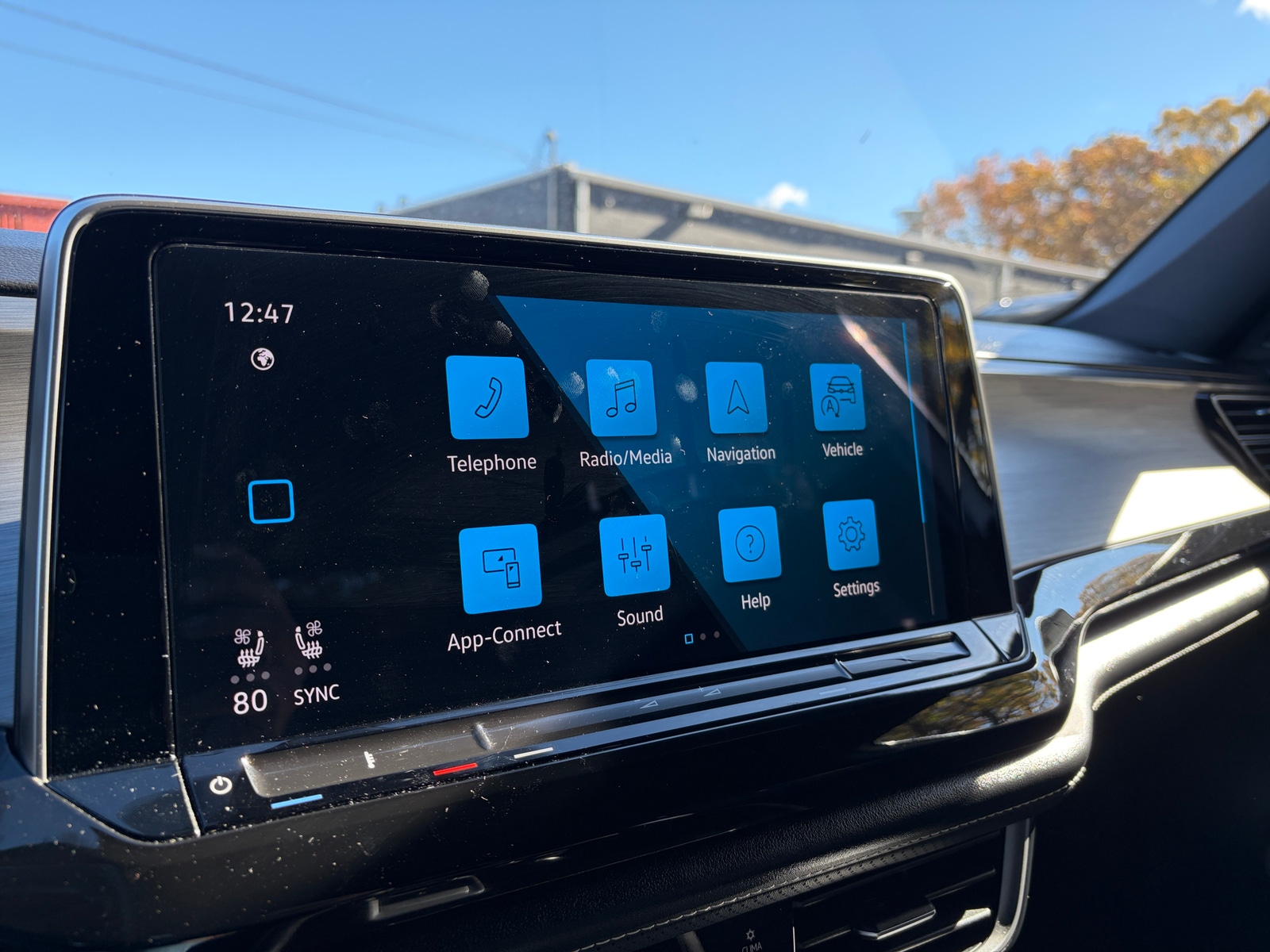 Thumbnail: 2025 Volkswagen Atlas - 4