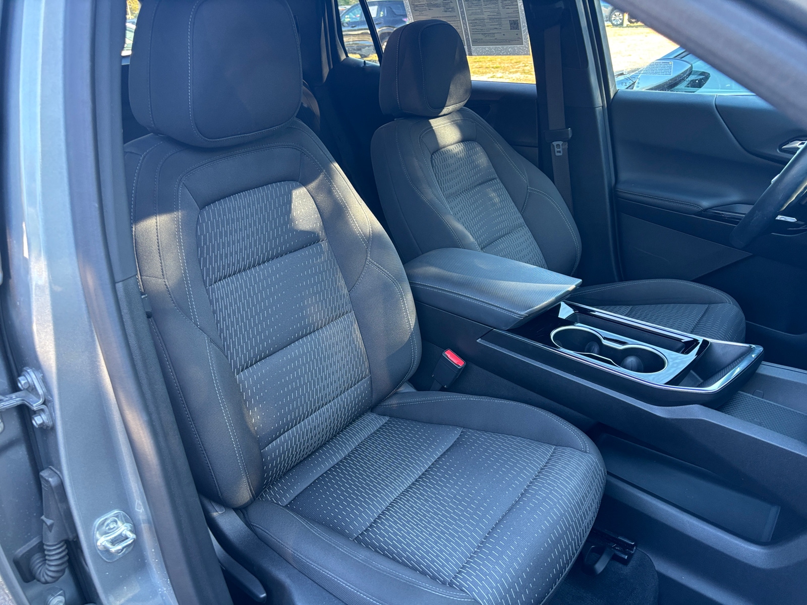 Thumbnail: 2025 Chevrolet Equinox - 2