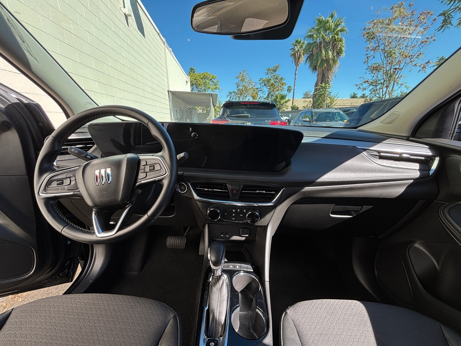 Thumbnail: 2025 Buick Encore GX - 3