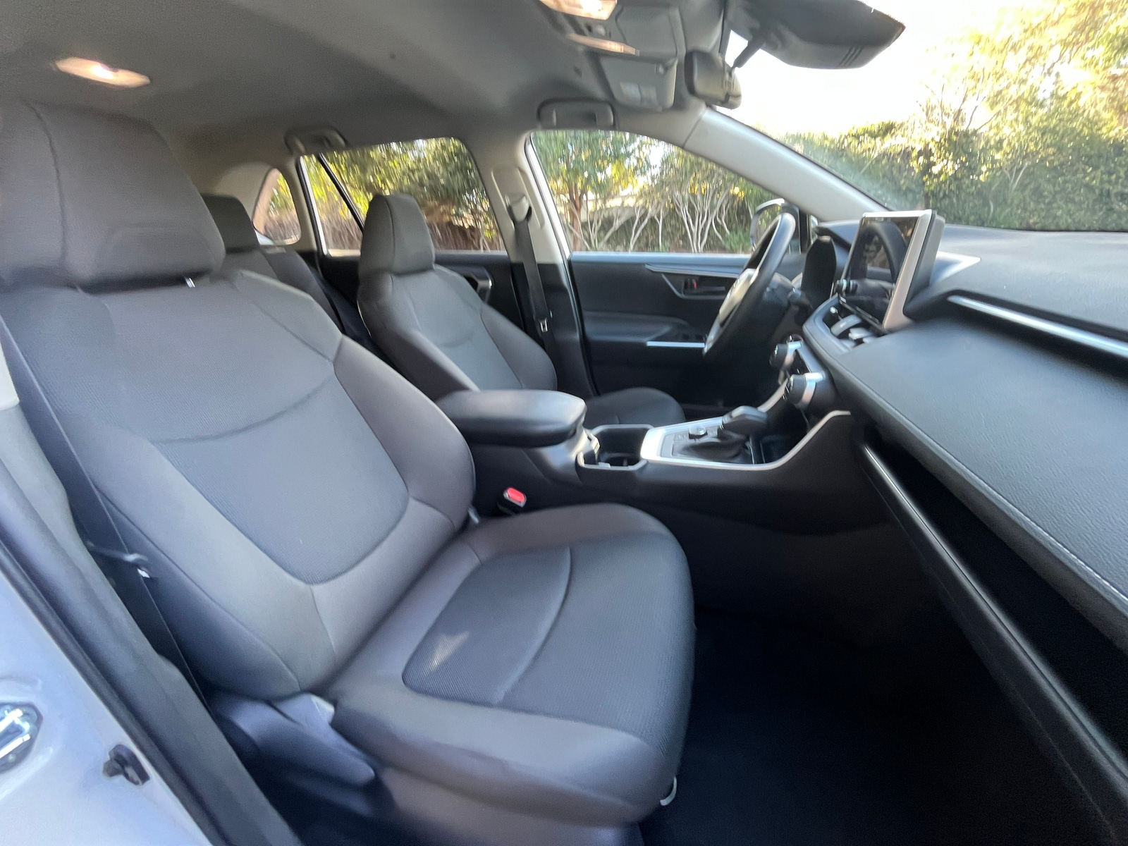 Thumbnail: 2025 Toyota RAV4 - 2