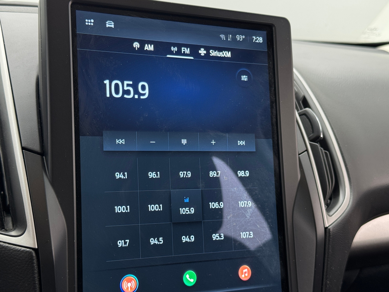 Thumbnail: 2024 Ford Edge - 3