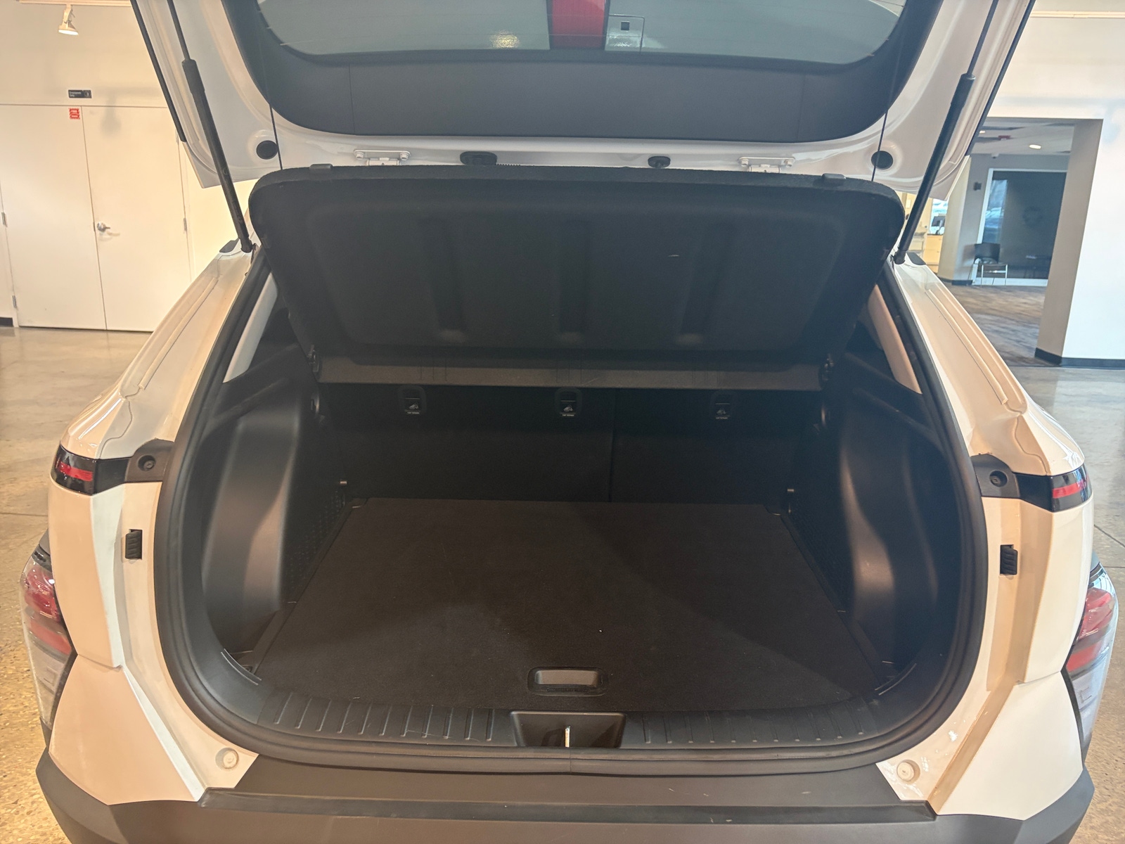 Thumbnail: 2025 Hyundai Kona - 6