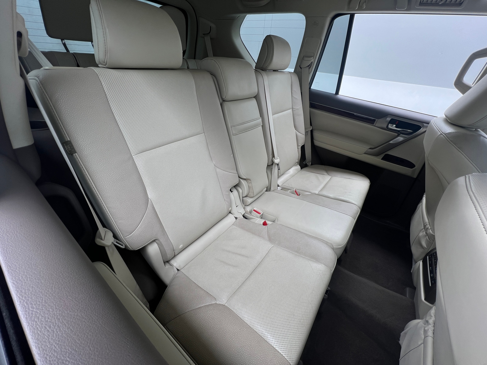 Thumbnail: 2014 Lexus GX - 5