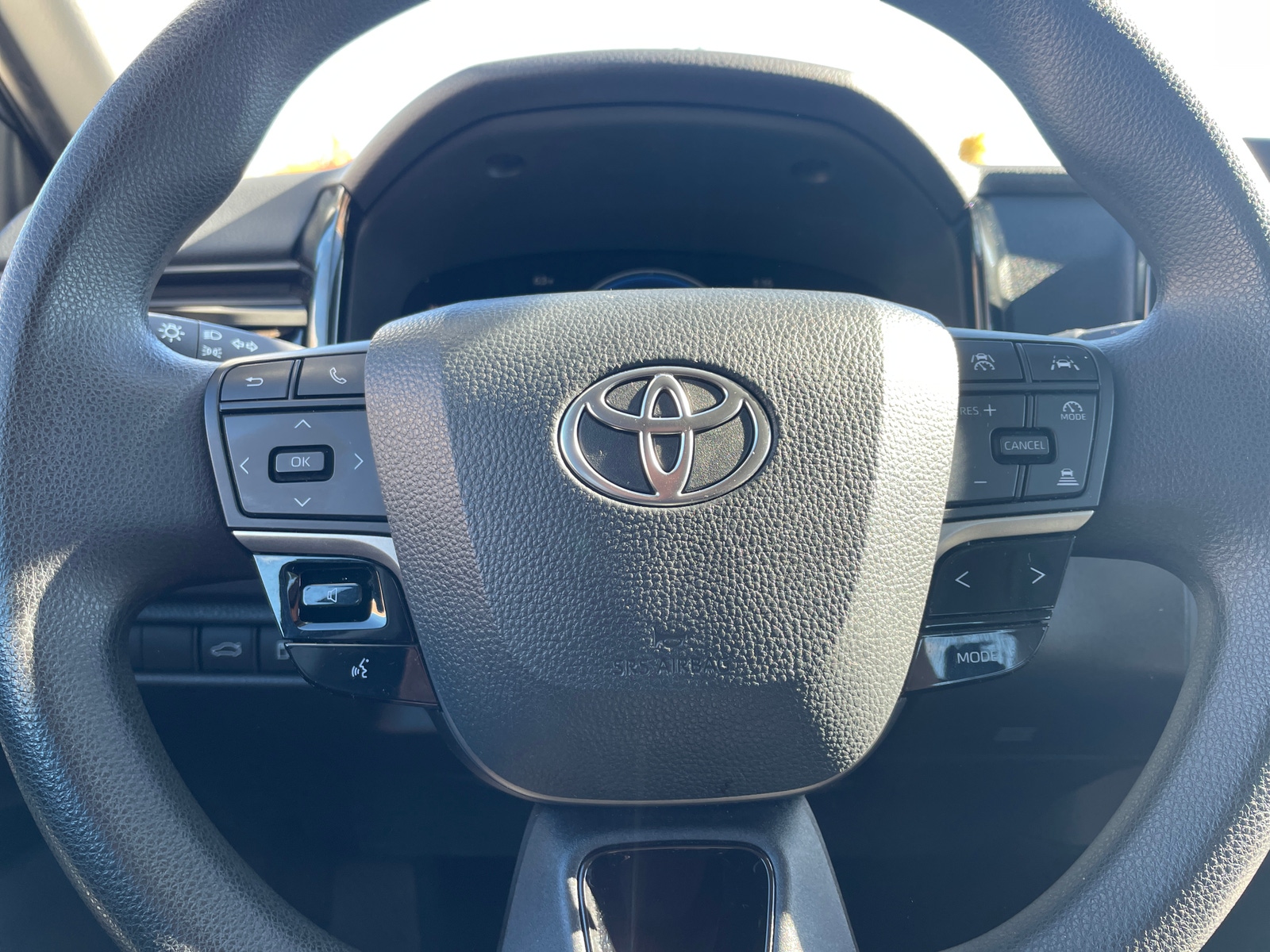 Thumbnail: 2025 Toyota Camry - 4