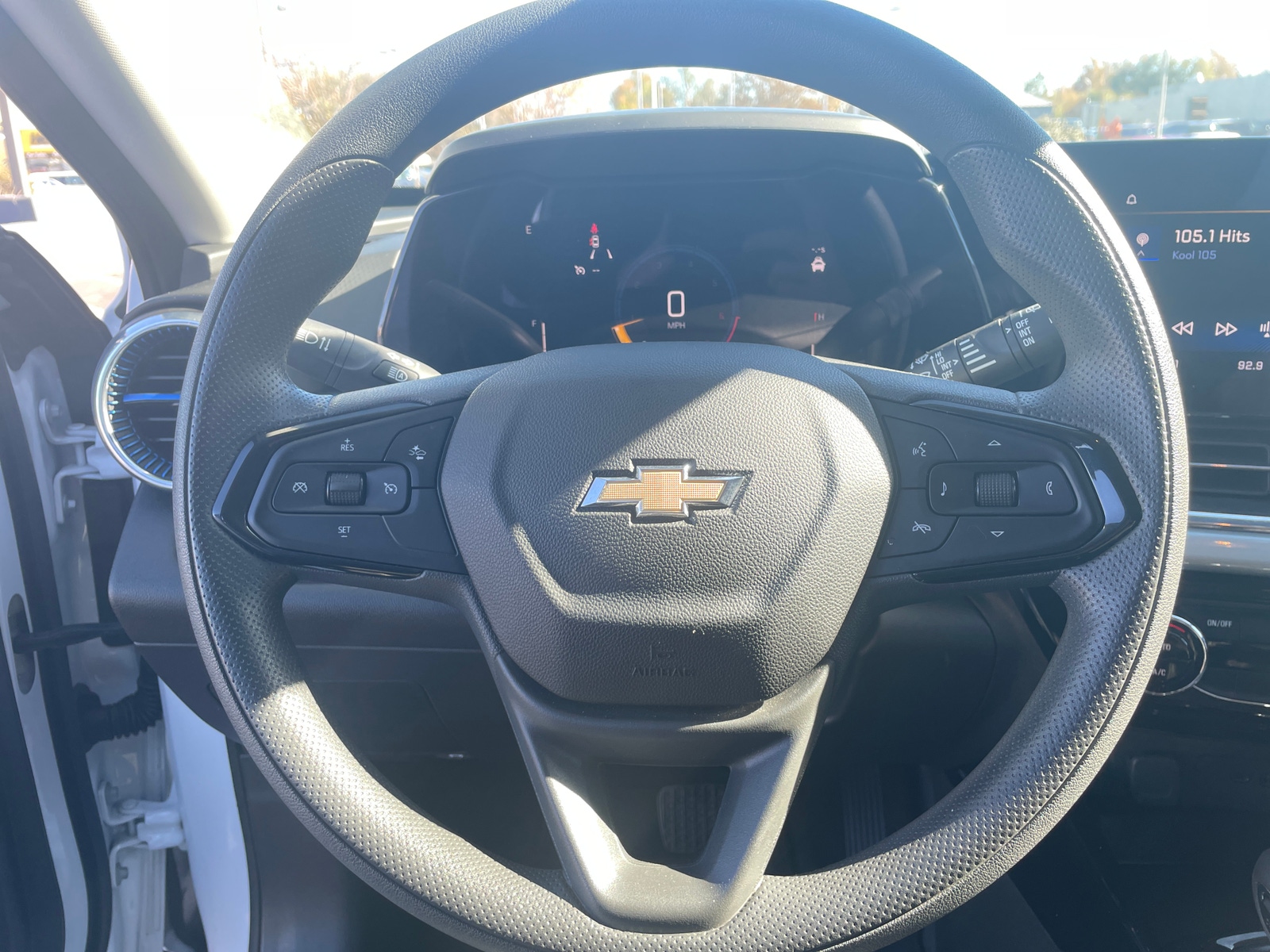 Thumbnail: 2025 Chevrolet Trax - 5