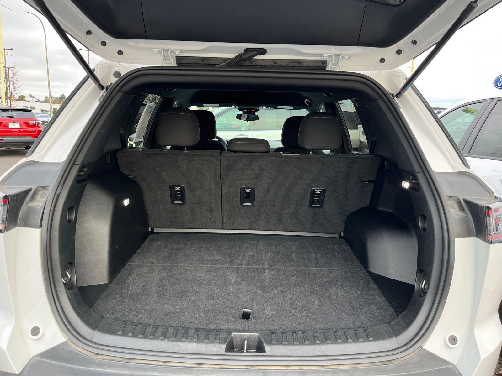 Thumbnail: 2025 Chevrolet Equinox - 6