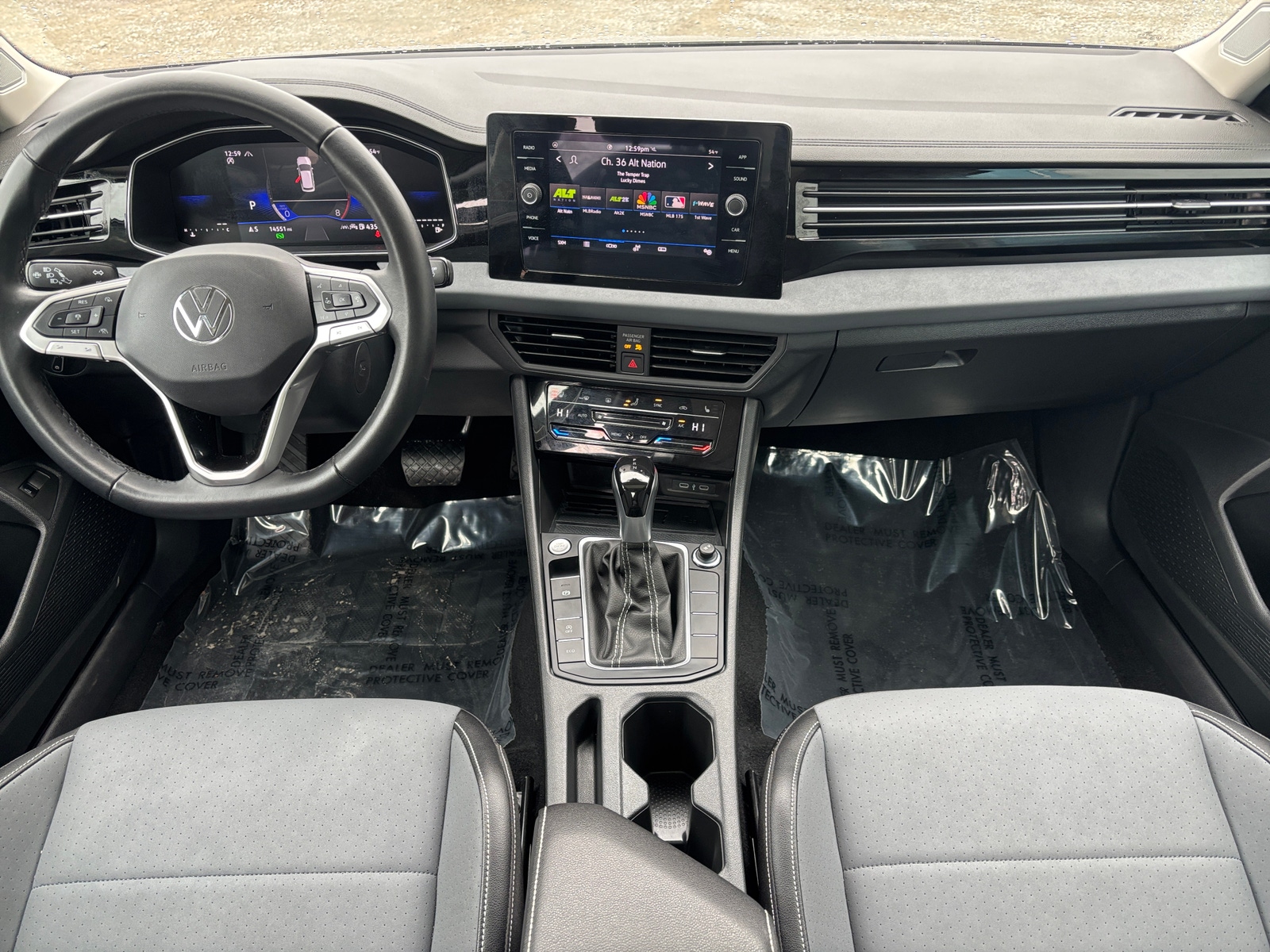 Thumbnail: 2025 Volkswagen Jetta - 3