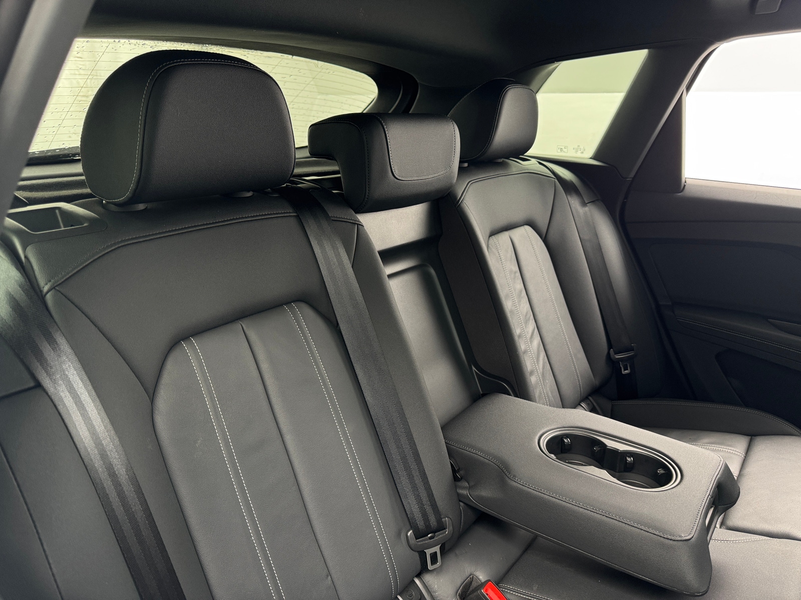 Thumbnail: 2023 Audi Q4 e-tron - 5