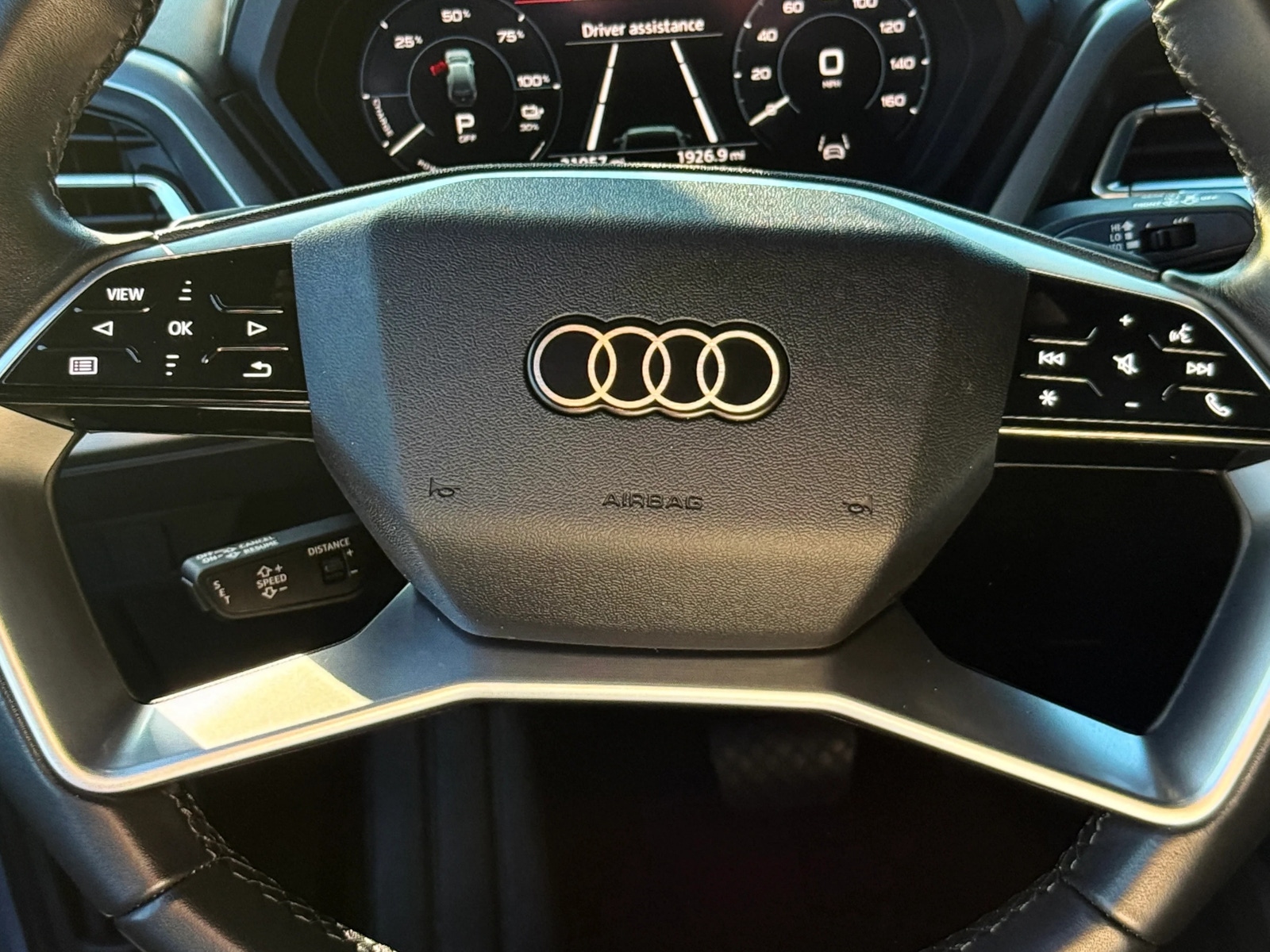 Thumbnail: 2023 Audi Q4 e-tron - 4